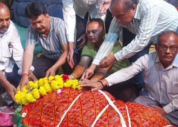 માયાળુ માયાબા તમે કાયમ ને માટે માયા લગાડી ગયા ! : ઓમસેવા ધામ ના એક દિવ્ય આત્માની વસમી વિદાય