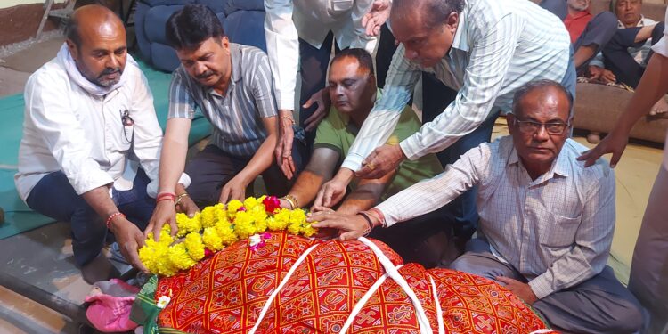 માયાળુ માયાબા તમે કાયમ ને માટે માયા લગાડી ગયા ! : ઓમસેવા ધામ ના એક દિવ્ય આત્માની વસમી વિદાય