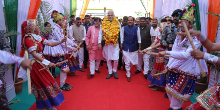 કેન્દ્ર શાસિત પ્રદેશ દીવમાં માનનીય કેન્દ્રીય પશુપાલન અને ડેરી મંત્રીશ્રી પરષોત્તમભાઇ રુપાલાનું સ્વાગત કરવામાં આવ્યું