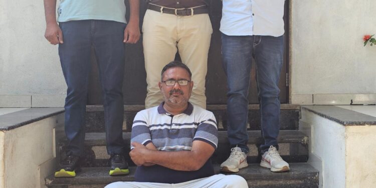 ઓલપાડ પોલીસ સ્ટેશનના બળજબરીથી કઢાવી લેવાના ગુન્હામાં છેલ્લાં ચાર વર્ષથી નાસતાં-ફરતાં આરોપીને ઝડપી લેતી ભાવનગર પેરોલ ફર્લો સ્કવોડ