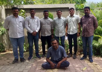 વડોદરા શહેર સાયબર ક્રાઇમ પોલીસ સ્ટેશનમાં દાખલ થયેલ ઠગાઇ-વિશ્વાસઘાતના ગુન્હામાં નાસતાં-ફરતાં આરોપીને ઝડપી પાડતી ભાવનગર લોકલ ક્રાઇમ બ્રાન્ચ