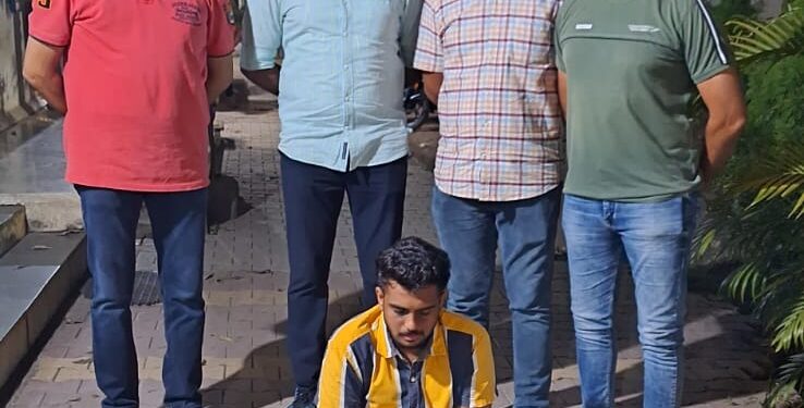 ખોટાં દસ્તાવેજો બનાવી તેનો ઉપયોગ કરી ઠગાઇ-વિશ્વાસઘાત કરવાના ગુન્હામાં નાસતાં-ફરતાં આરોપીને ઝડપી પાડતી ભાવનગર લોકલ ક્રાઇમ બ્રાન્ચ