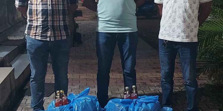 ભારતીય બનાવટનાં પરપ્રાંત ઇંગ્લીશ દારૂની બોટલ નંગ-૪૧૪ કિ.રૂ.૪૧,૪૦૦/-નો મુદ્દામાલ ઝડપી પાડતી ભાવનગર,લોકલ ક્રાઇમ બ્રાન્ચ