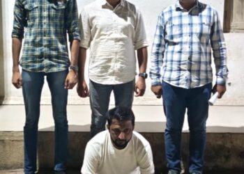 સુરત શહેર, ઇચ્છાપોર પોલીસ સ્ટેશનમાં દાખલ થયેલ જી.એસ.ટી.ને ખોટા દસ્તાવેજો બનાવવાના ગુન્હામાં નાસતાં-ફરતાં આરોપીને ઝડપી પાડતી ભાવનગર લોકલ ક્રાઇમ બ્રાન્ચ