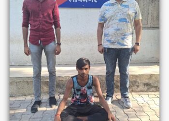 ચોરી થયેલ મોબાઈલ ફોન-૦૮ કિં.રૂ.૧,૩૭,૦૦૦/-ના મુદ્દામાલ સાથે આઠ ઈસમોને ઝડપી મોબાઈલ ચોરીના ગુનાઓ શોધી કાઢતી ભાવનગર લોકલ ક્રાઇમ બ્રાન્ચ