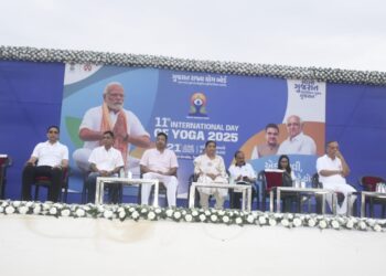 ભાવનગર ખાતે કેન્દ્રિય રાજયમંત્રી શ્રીમતી નિમુબેન બાંભણીયાના અધ્યક્ષસ્થાને ‘વિશ્વ યોગ દિવસ’ની ઉજવણી કરાઈ.