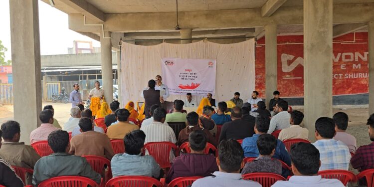 મંદસૌર જિલ્લાના બાલગુડા ગામમાં, સાબરકાંઠા જિલ્લા સહકારી દૂધ ઉત્પાદન સહકારી સંઘ લિમિટેડ દ્વારા સંચાલિત મંદસૌર શી કેન્દ્ર અમૂલના પ્રણેતા ડૉ. વર્ગીસ કુરિયનના જન્મદિન પર મિલ્ક ડે ની ભવ્ય ઉજવણી કરવામાં આવી